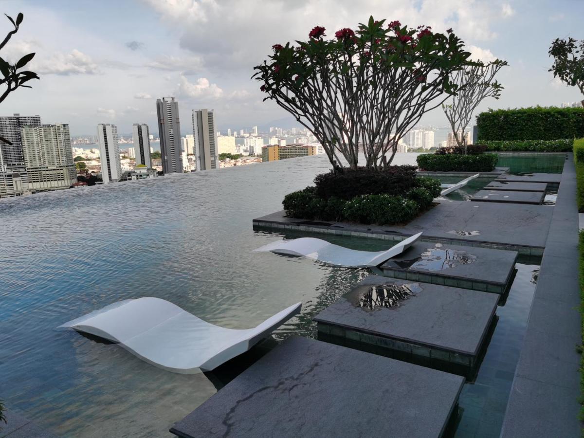Beacon Exec Suites# Msg Chair#Disney Hotstar George Town Bagian luar foto